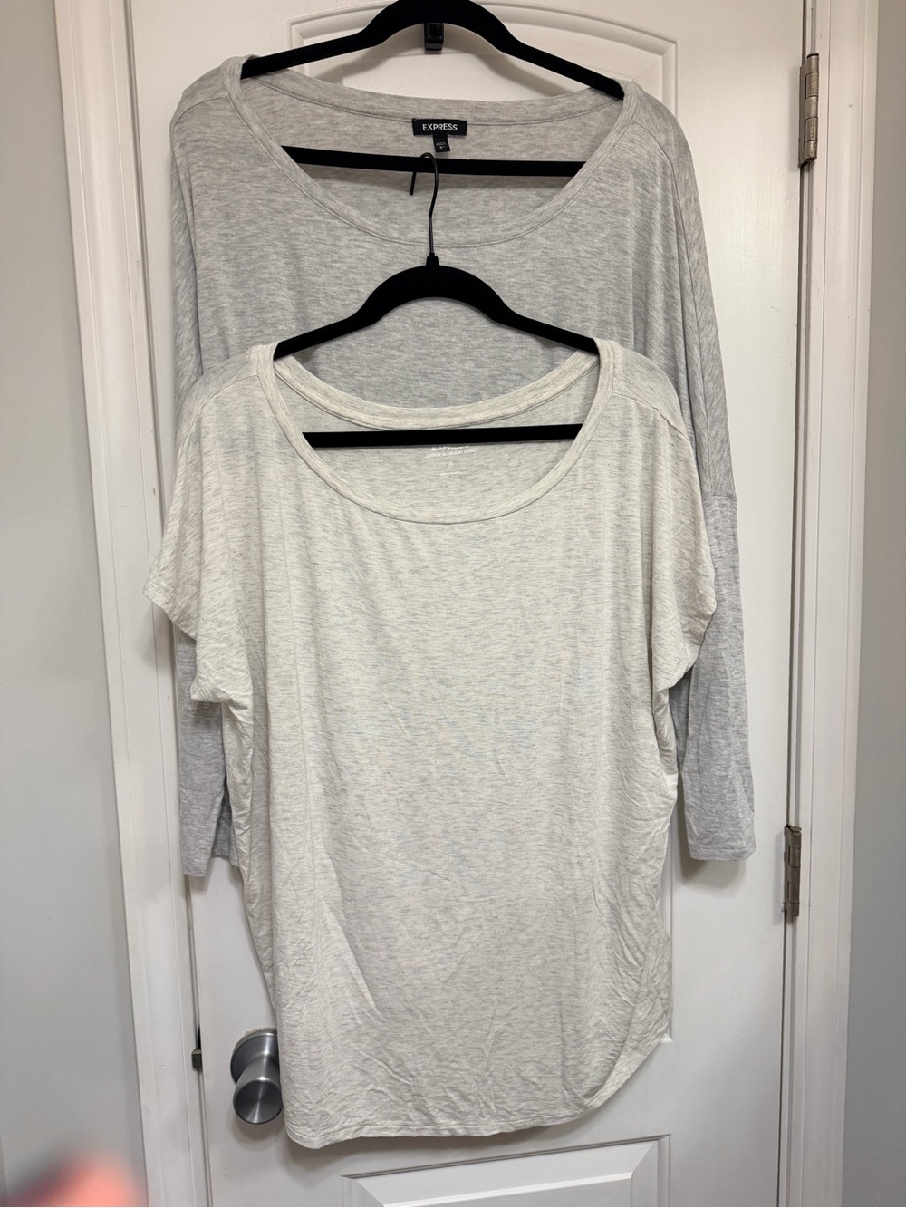 Express Women’s Lightweight Crewneck Tops - Light Gray / Oatmeal